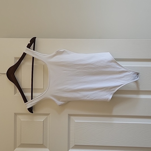 Abercrombie White Bodysuit - Picture 1 of 1